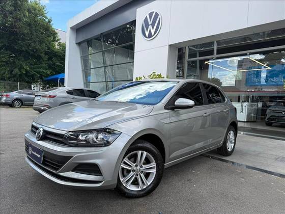 VOLKSWAGEN POLO 1.0 MPI TOTAL FLEX MANUAL VOLKSWAGEN POLO 1.0 MPI TOTAL FLEX MANUAL